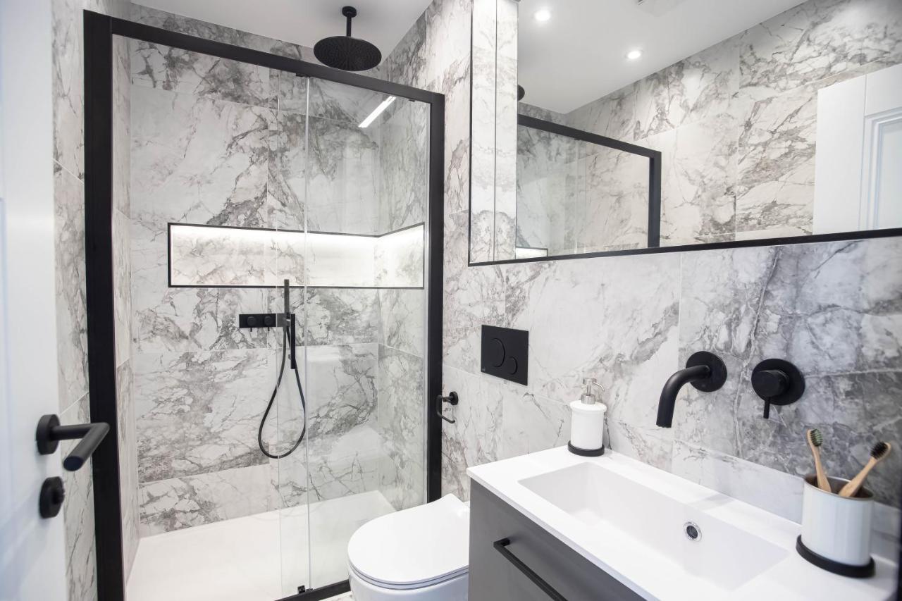 Modern & Chic One Bedroom Apartments In Fitzrovia By Sojo Stay ลอนดอน ภายนอก รูปภาพ